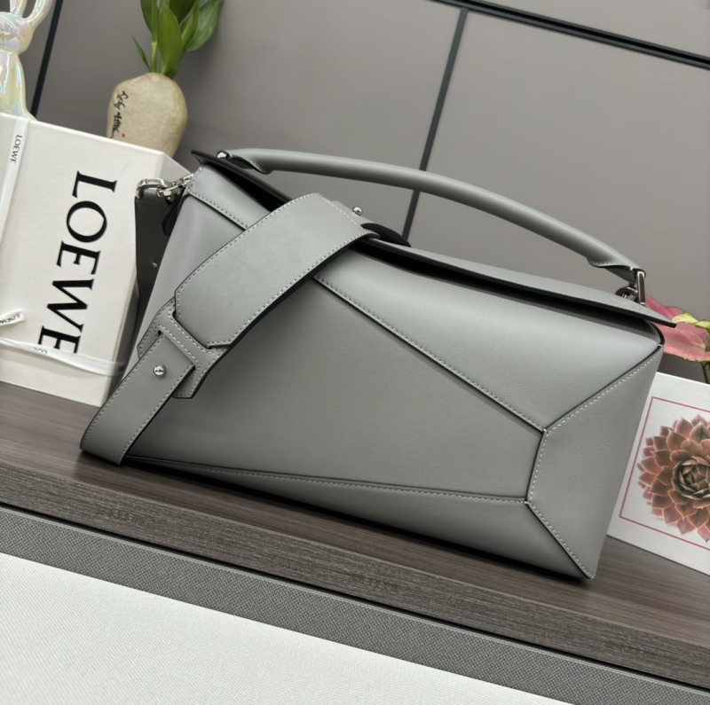 l*ew* handle bags